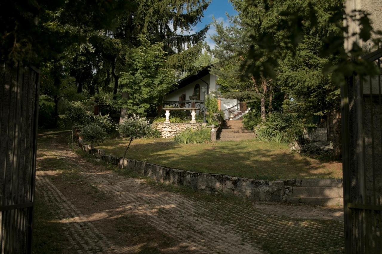 La Villa Del Barone Predaia Eksteriør bilde