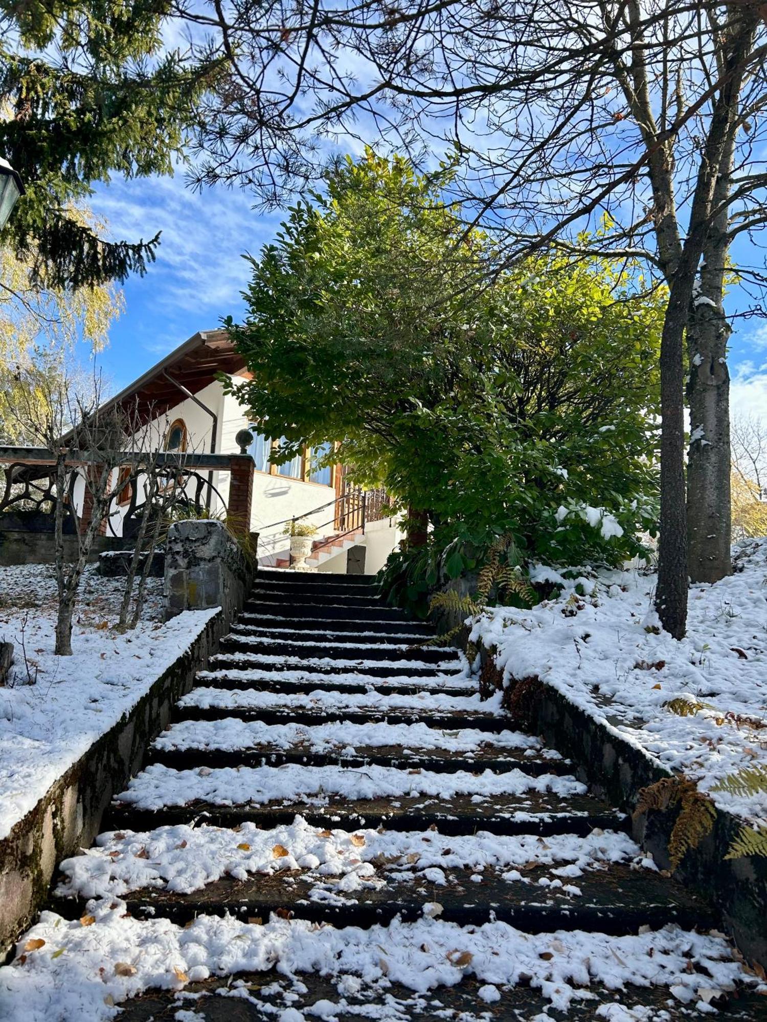 La Villa Del Barone Predaia Eksteriør bilde